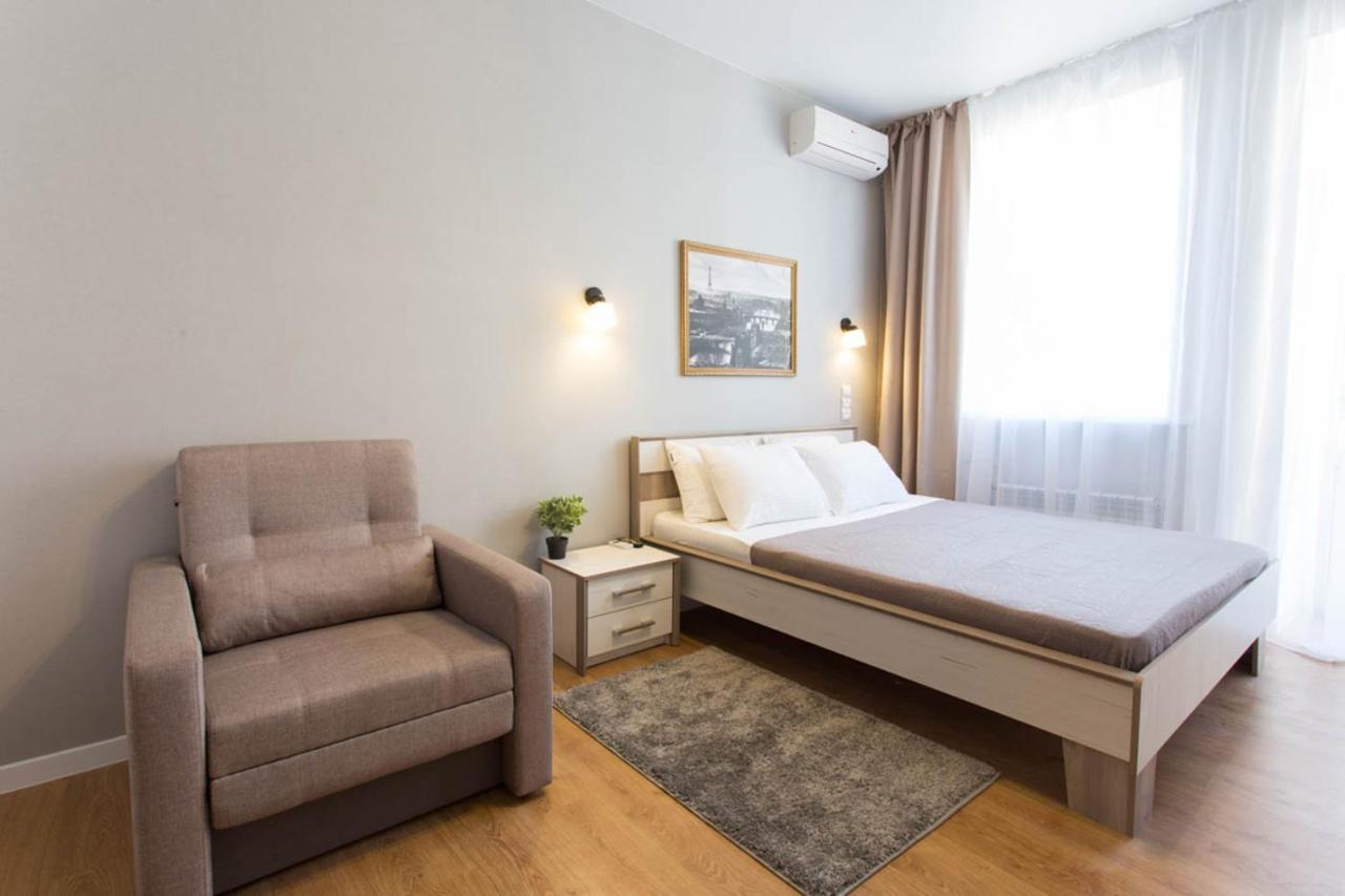 Modern Studio Beside Metro Yaroslava Mudroho, Universytet - Chernyshevska Str 95-7 Kharkov Ngoại thất bức ảnh
